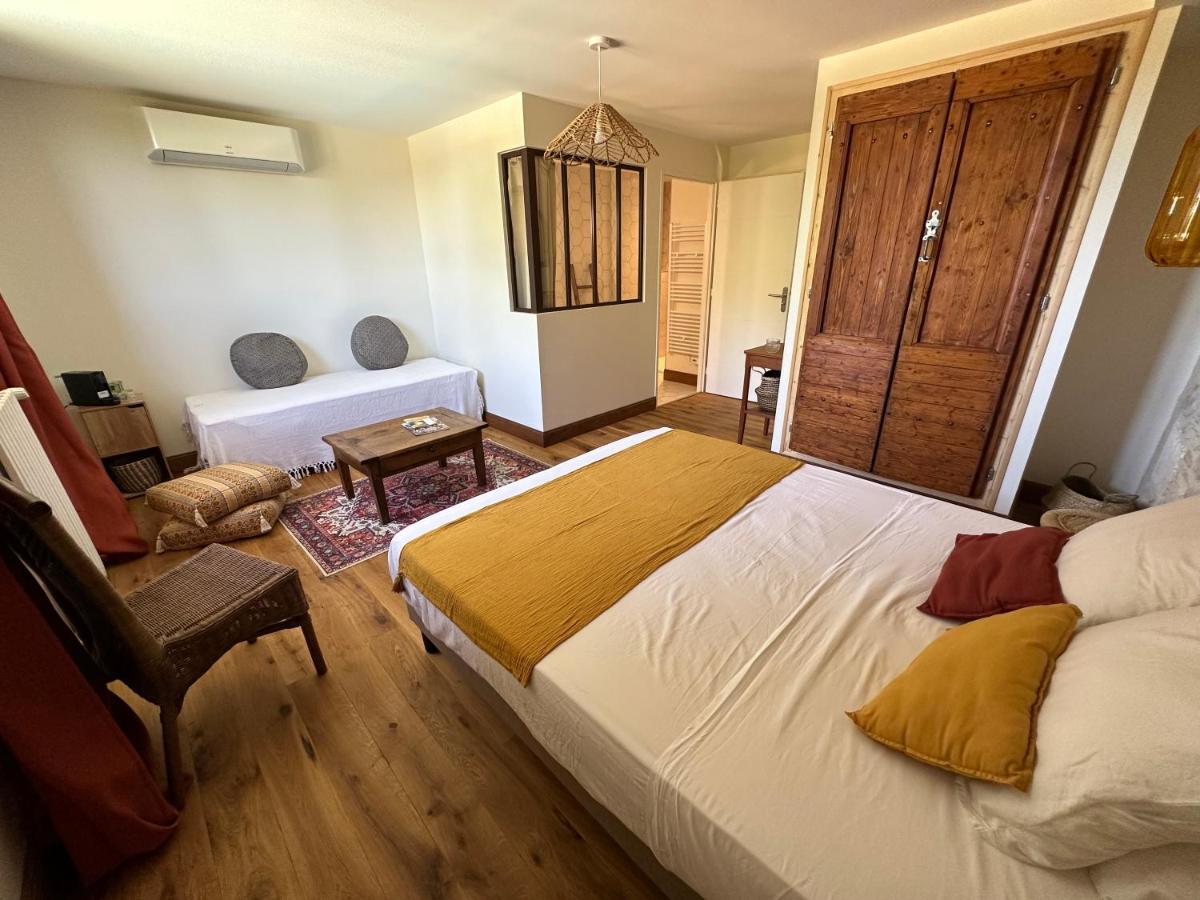 O Trois Puits Otel Laburgade Dış mekan fotoğraf