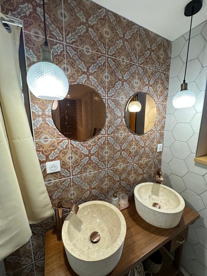 O Trois Puits Otel Laburgade Dış mekan fotoğraf